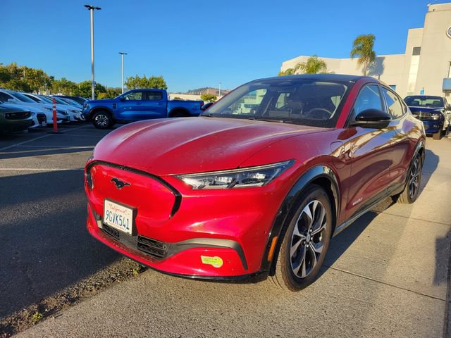 Certified 2023 Ford Mustang Mach-E Premium AWD/4WD image 3