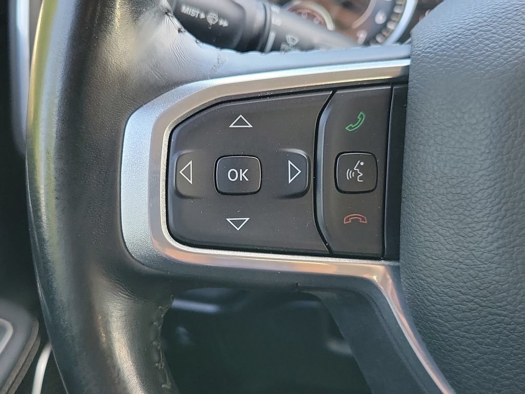 Used 2022 RAM 1500 Laramie AWD/4WD image 19