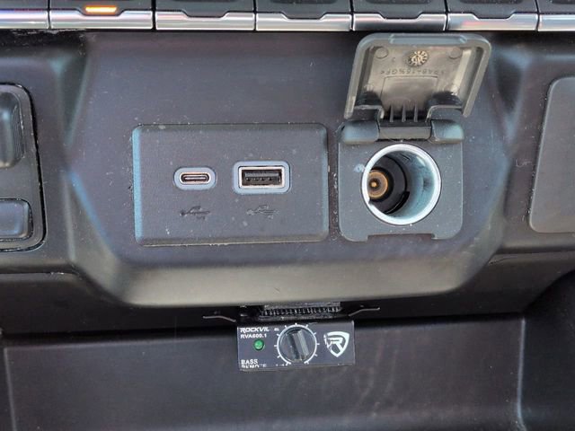 Used 2021 Chevrolet Silverado 1500 LT Trail Boss w/ Bed Protection Package image 24