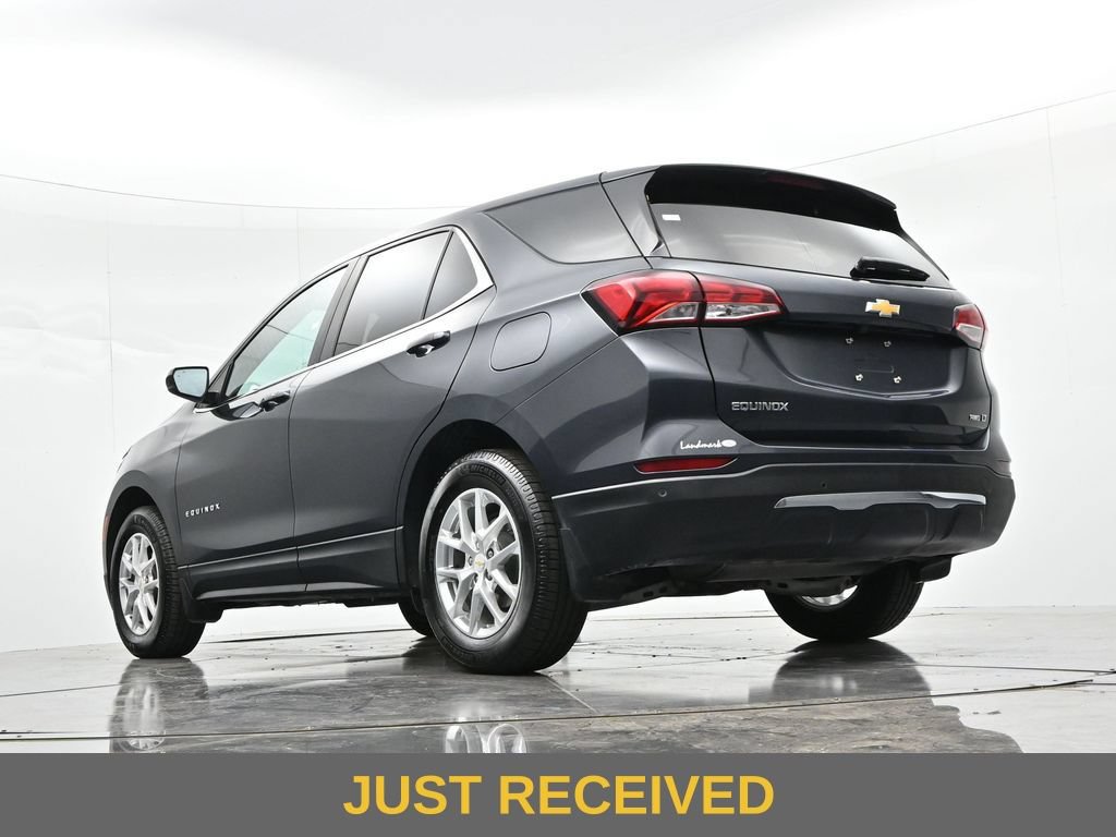 Used 2022 Chevrolet Equinox LT w/ Driver Convenience Package AWD/4WD image 27