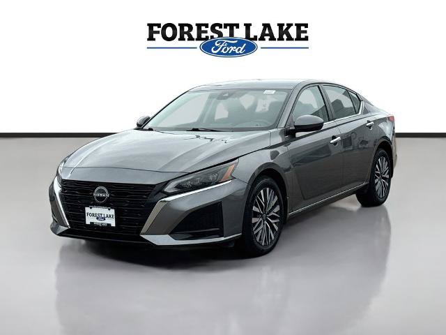Used 2023 Nissan Altima 2.5 SV AWD/4WD image 3