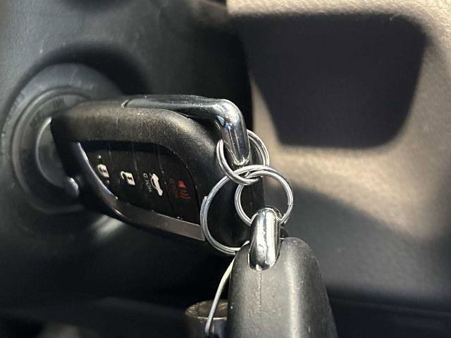 Used 2024 Toyota Camry LE AWD/4WD image 15