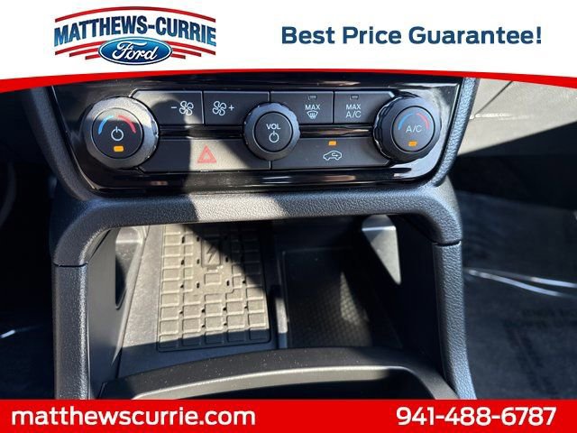 Certified 2025 Ford Ranger Lariat w/ Black Appearance Package image 21