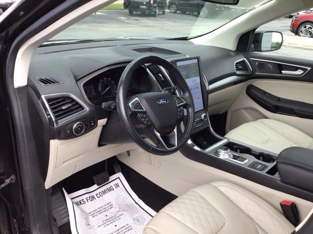 Certified 2023 Ford Edge Titanium AWD/4WD image 8