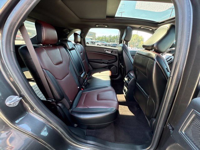 Certified 2020 Ford Edge Titanium w/ Equipment Group 301A FWD image 24