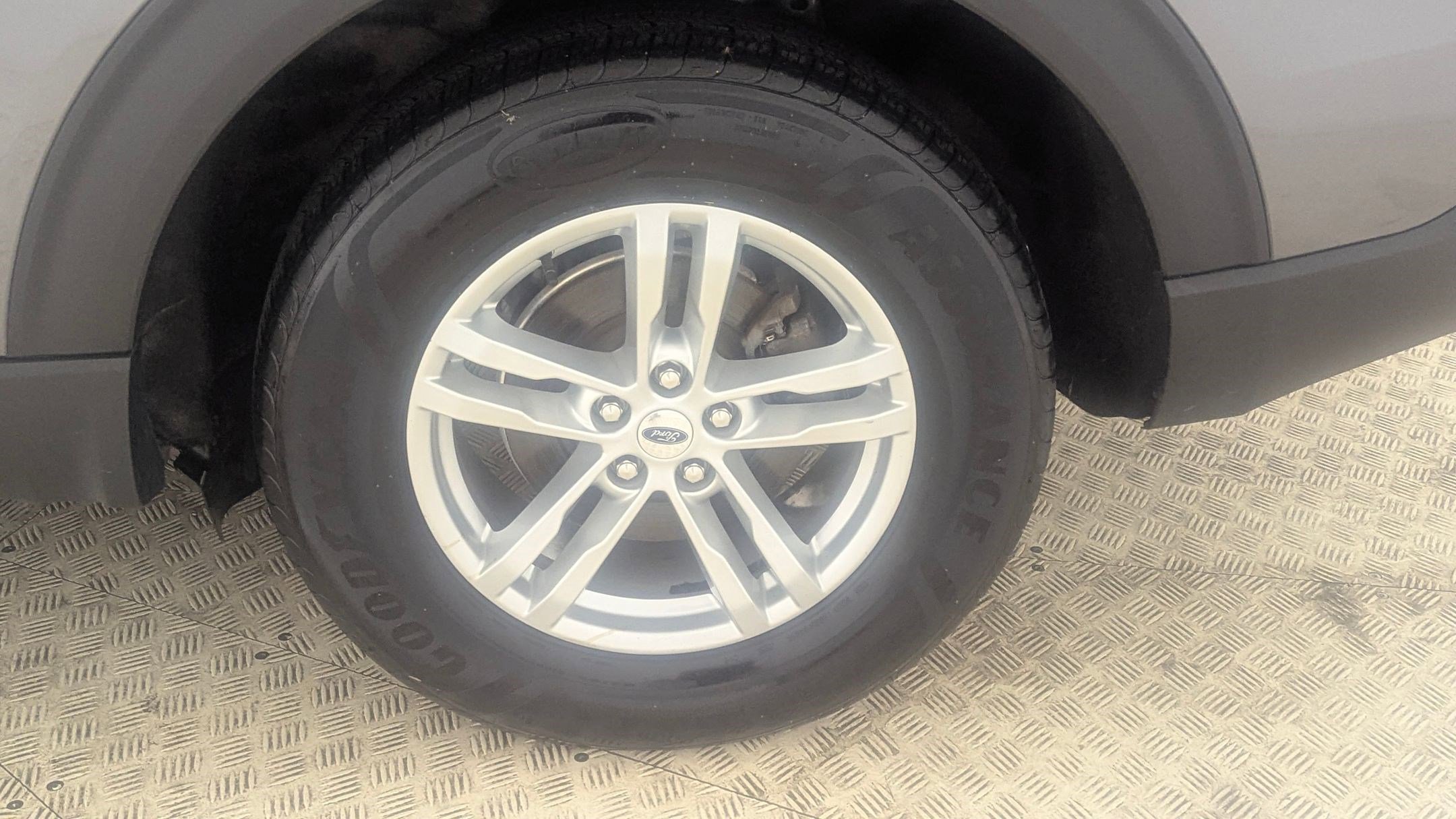 Certified 2022 Ford Explorer XLT w/ Equipment Group 202A image 10