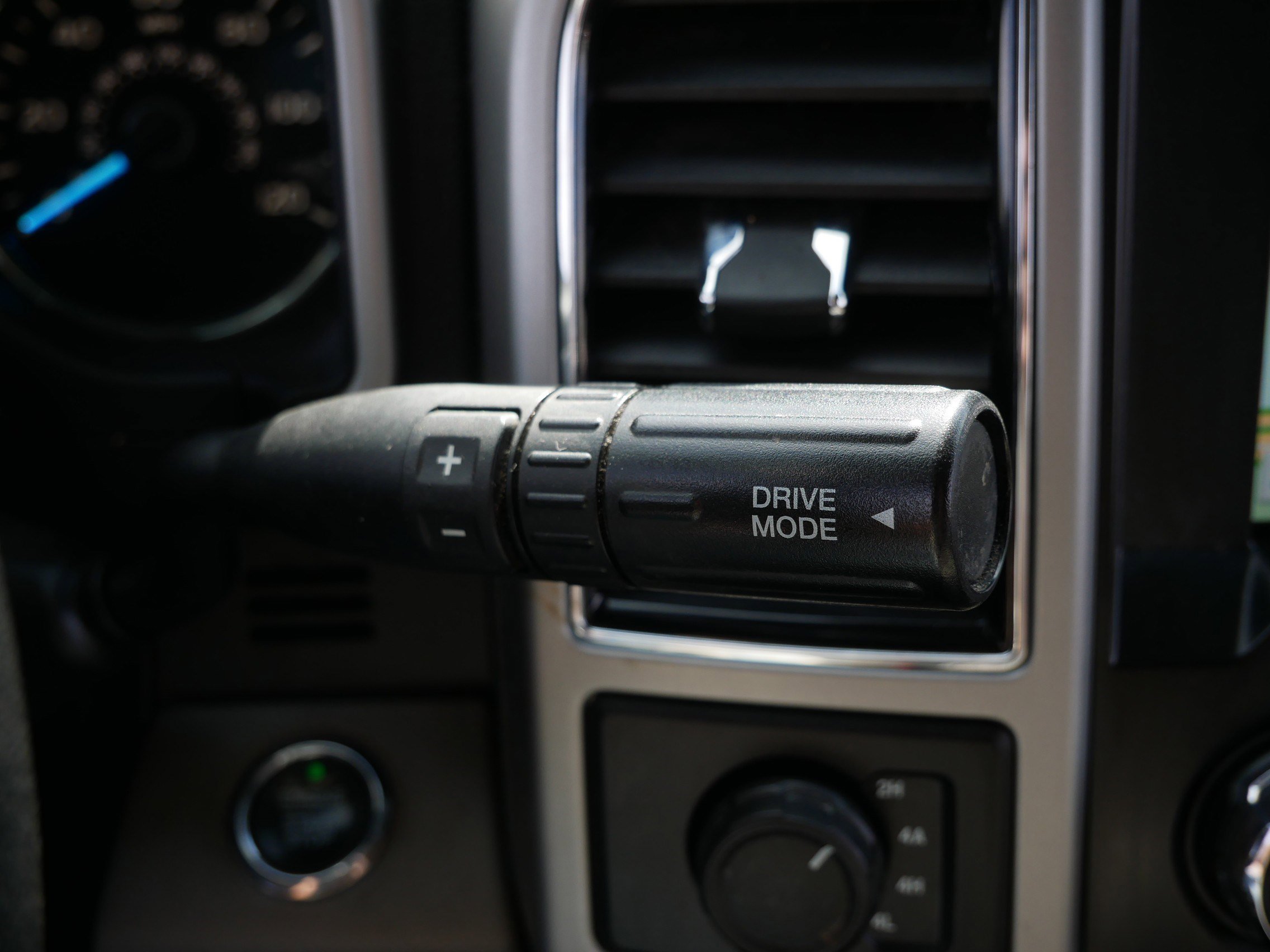 Certified 2018 Ford F150 Lariat AWD/4WD image 24