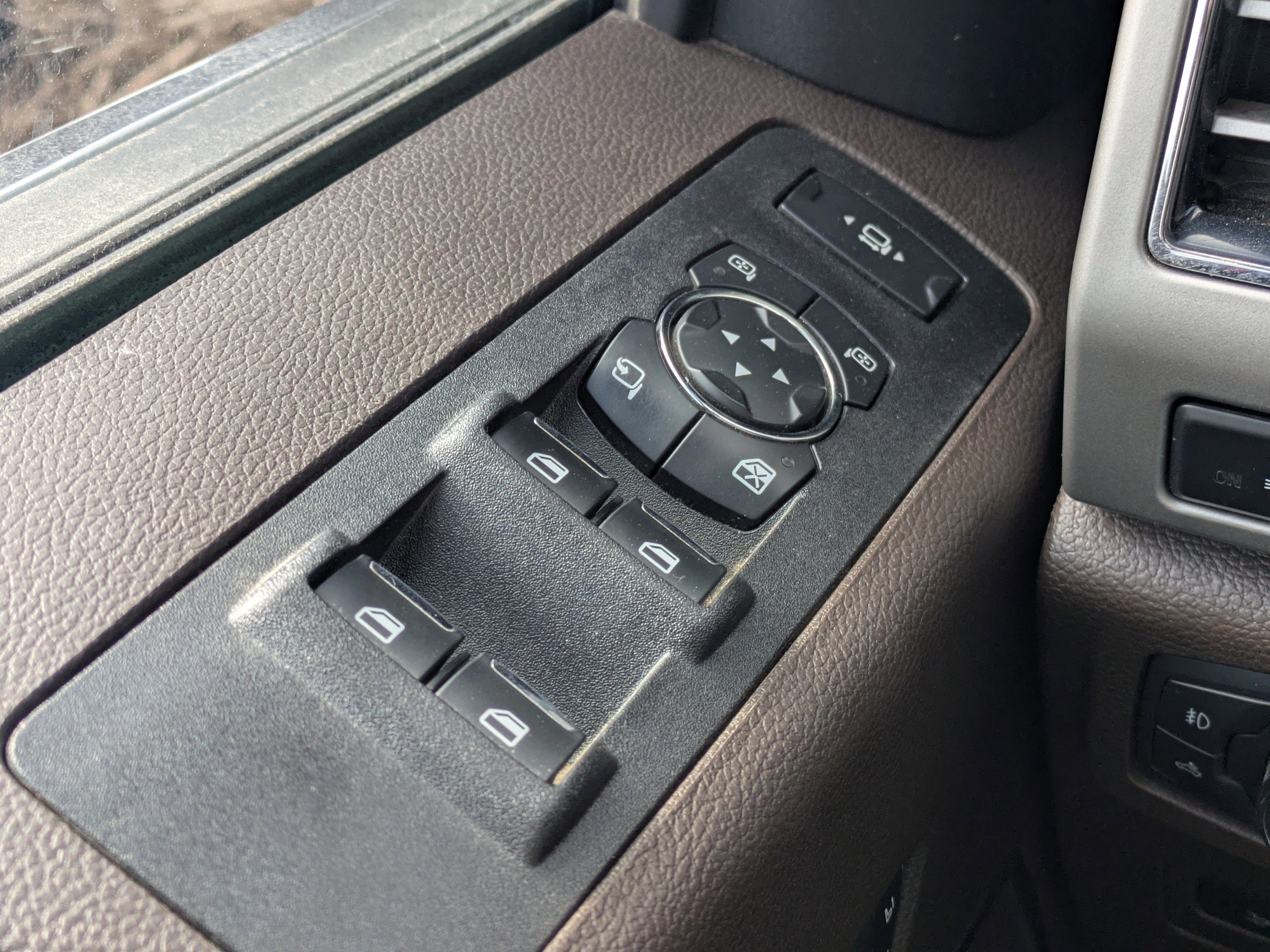 Certified 2020 Ford F250 King Ranch w/ King Ranch Ultimate Package image 32