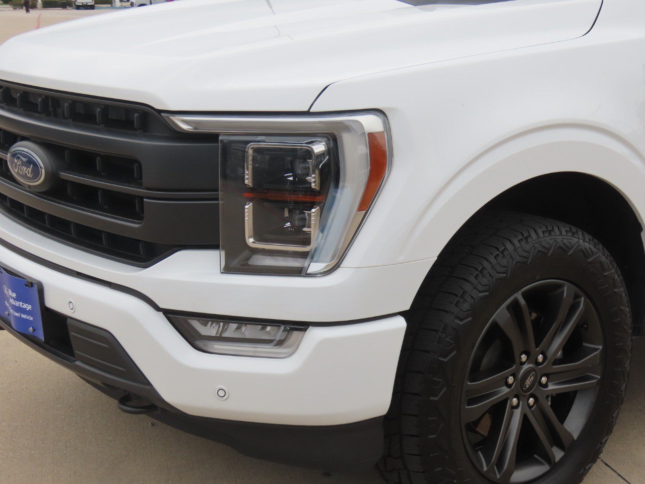 Certified 2022 Ford F150 Lariat w/ Equipment Group 502A High AWD/4WD image 3