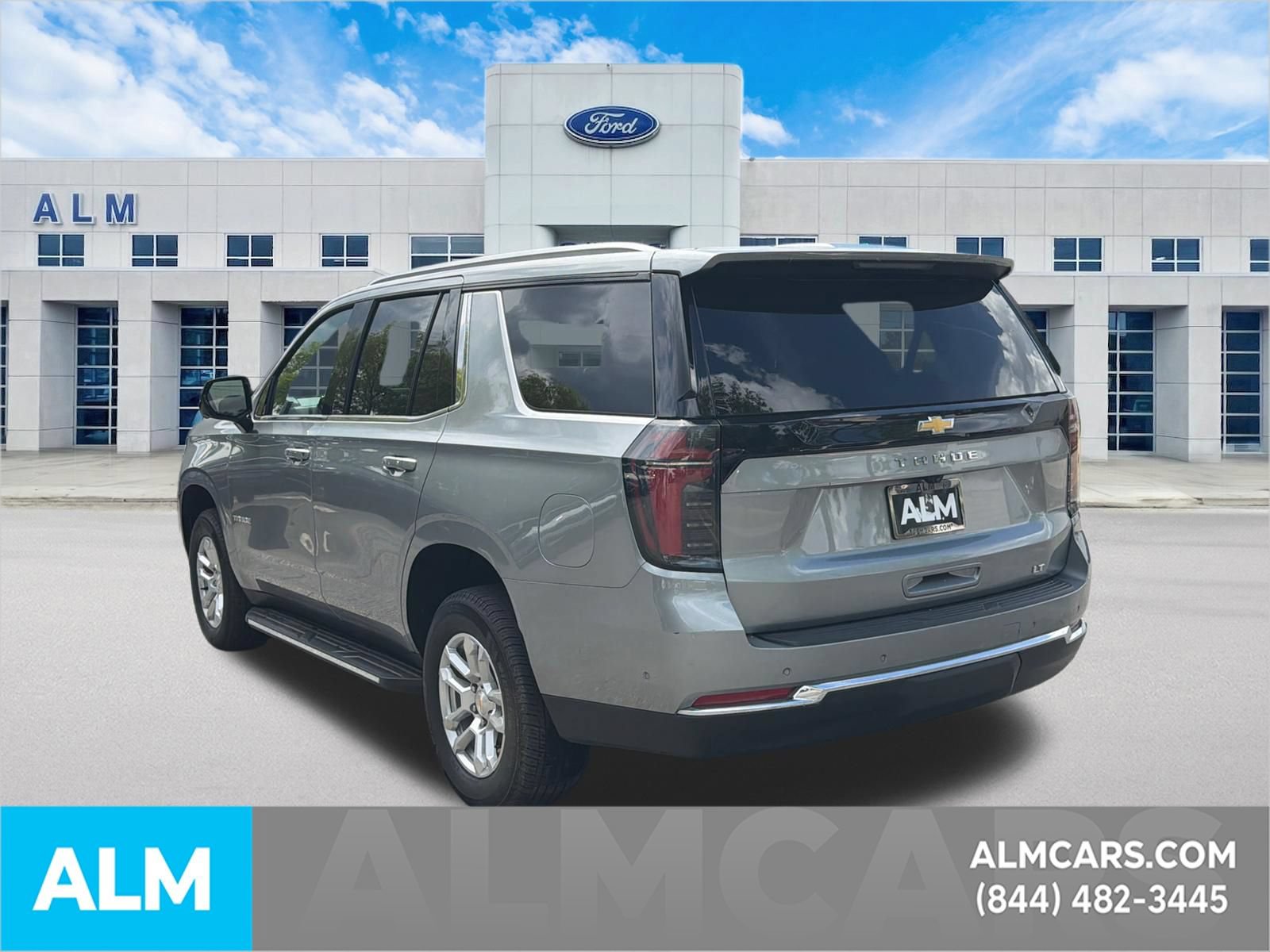 Used 2025 Chevrolet Tahoe LT AWD/4WD image 8
