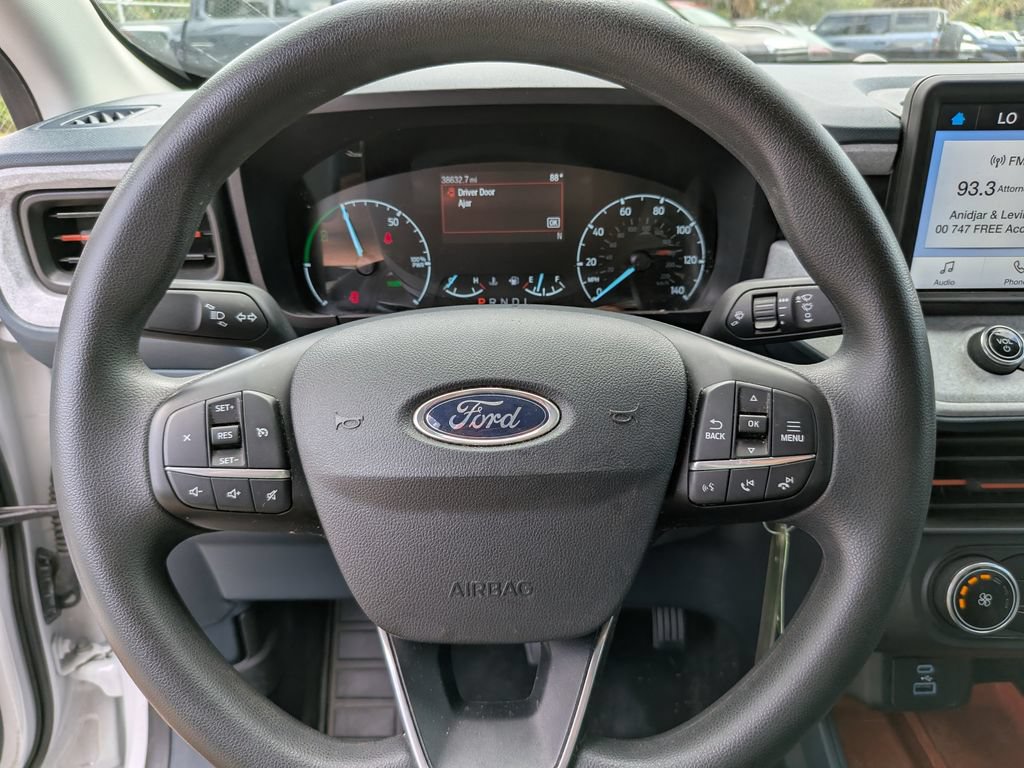 Certified 2024 Ford Maverick XLT FWD image 32