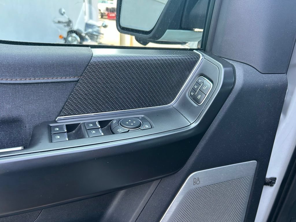 Certified 2023 Ford F150 Raptor w/ Raptor 37 Performance Package AWD/4WD image 14