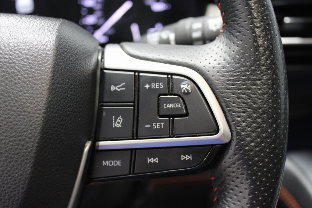 Used 2021 Toyota Sienna XSE w/ XSE Plus Package image 30