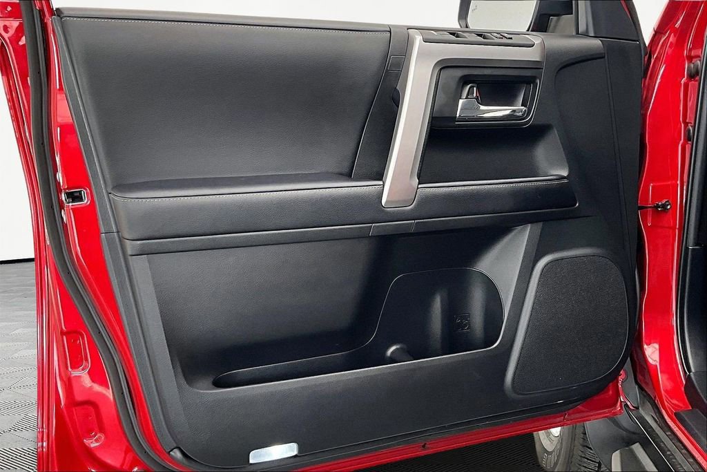 Used 2023 Toyota 4Runner SR5 Premium w/ Moonroof Package image 23