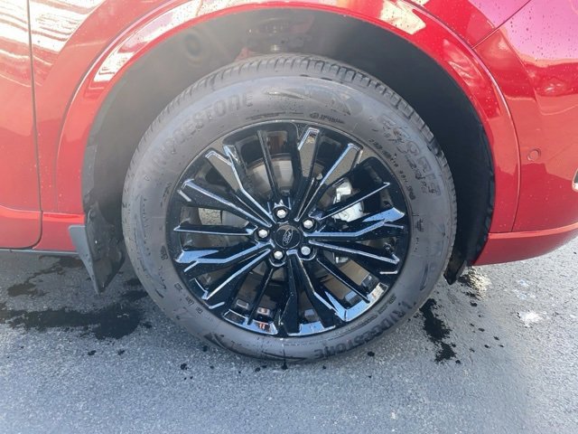 Certified 2024 Ford Escape ST-Line Elite w/ Premium Technology Package image 9