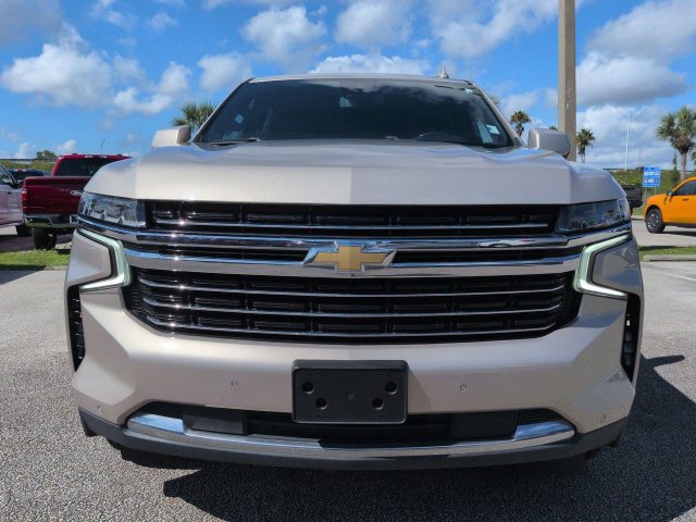 Used 2023 Chevrolet Suburban LT AWD/4WD image 9