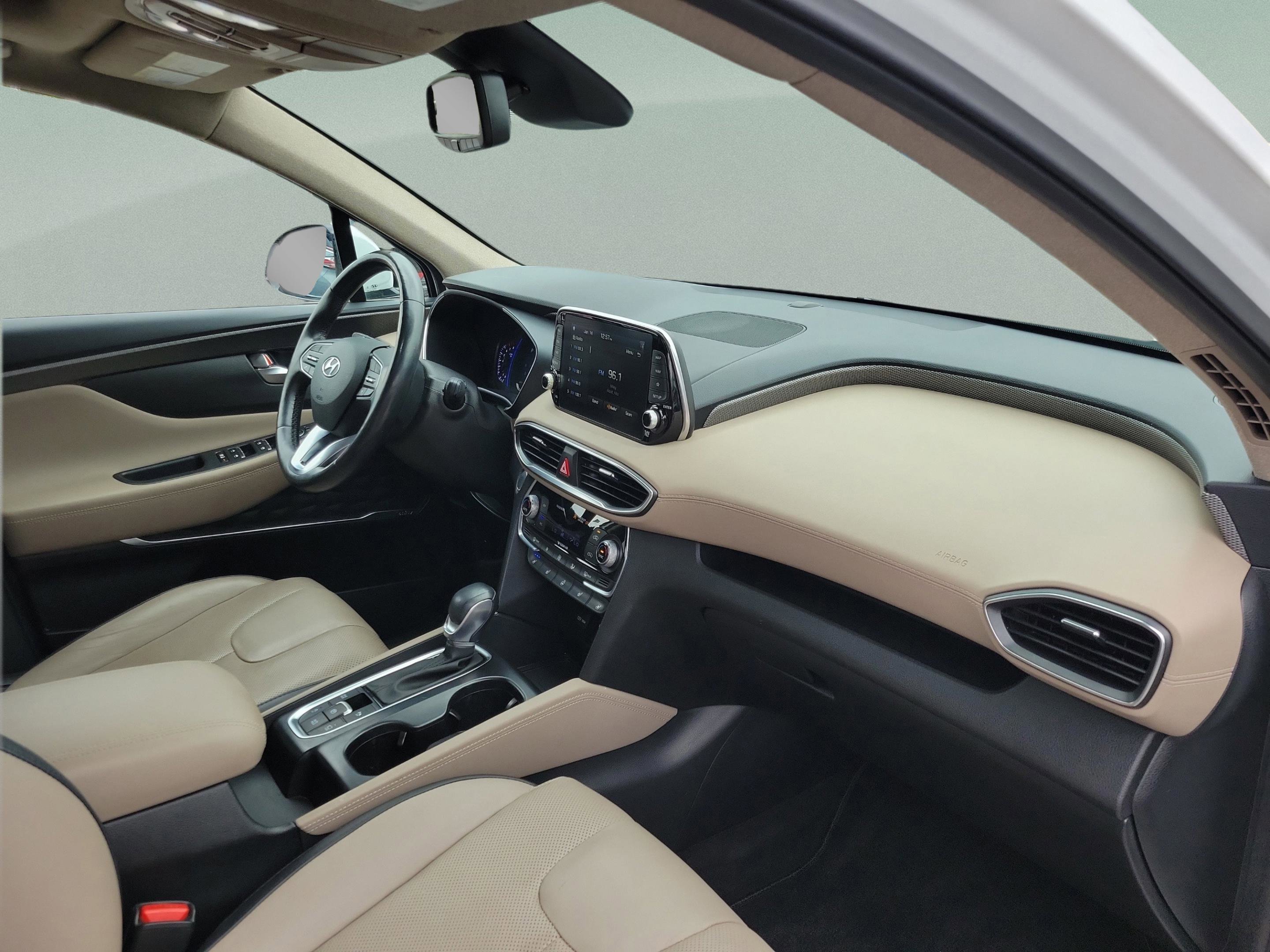 Used 2020 Hyundai Santa Fe Limited image 25