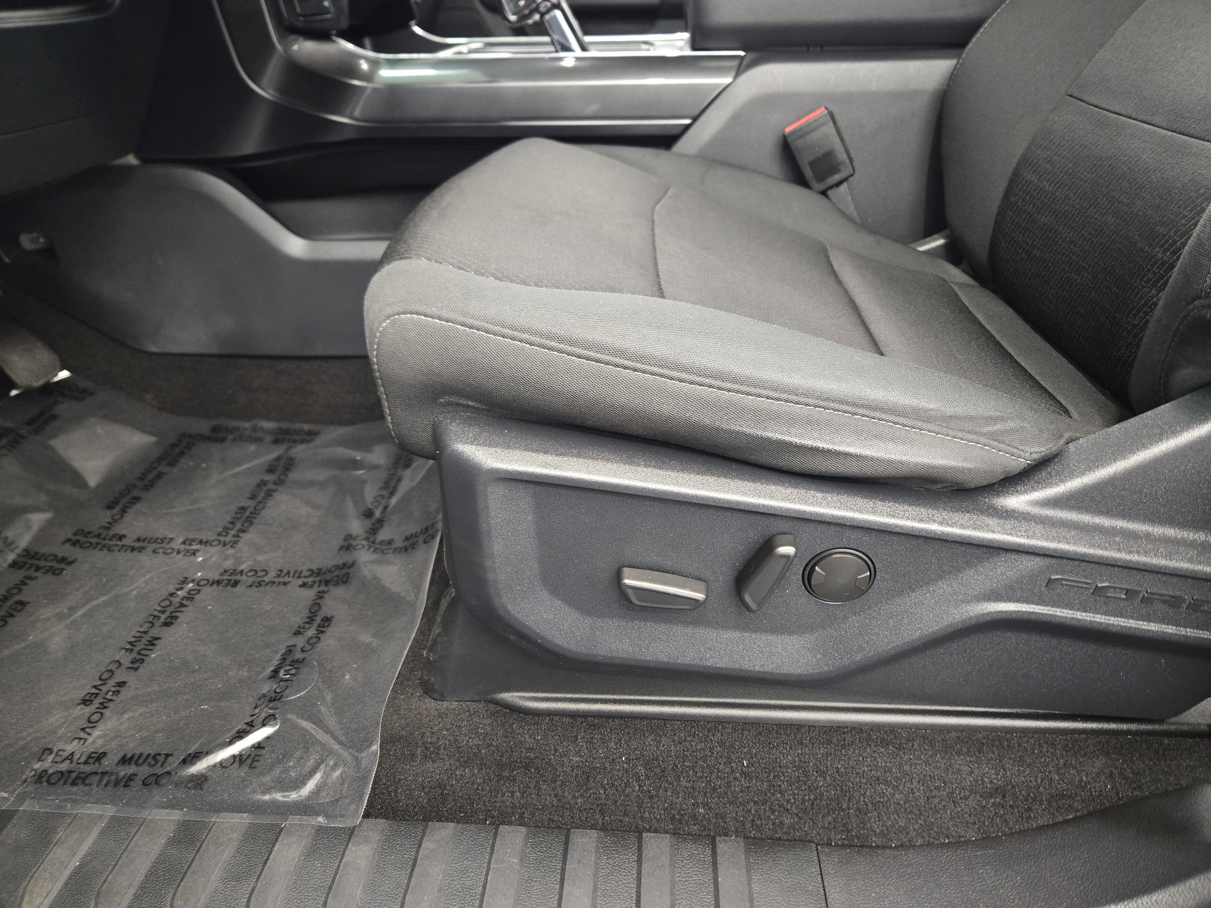 Certified 2023 Ford F150 XLT w/ Equipment Group 302A High image 22