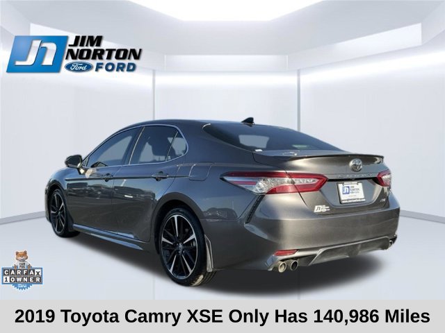 Used 2019 Toyota Camry XSE FWD image 7