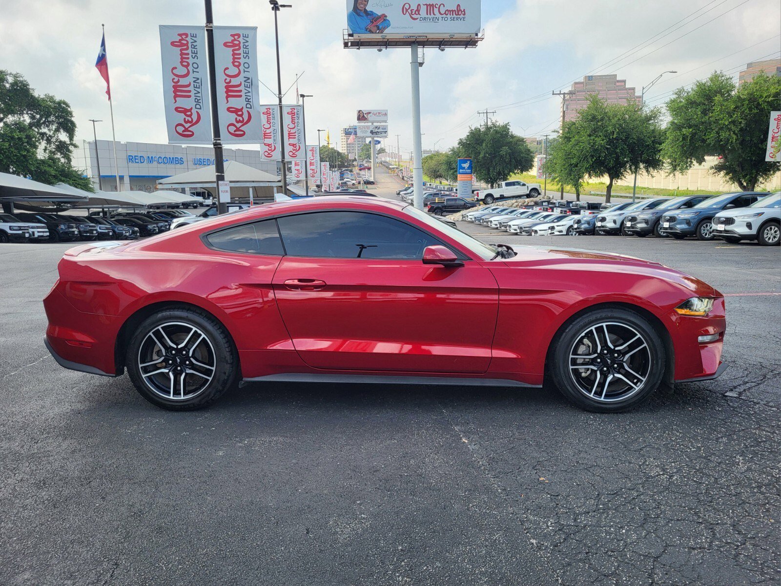 Certified 2022 Ford Mustang Premium RWD image 2