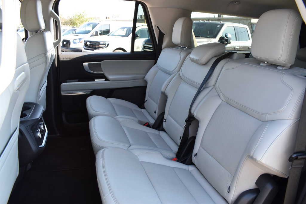 Certified 2025 Ford Expedition Max Platinum AWD/4WD image 28