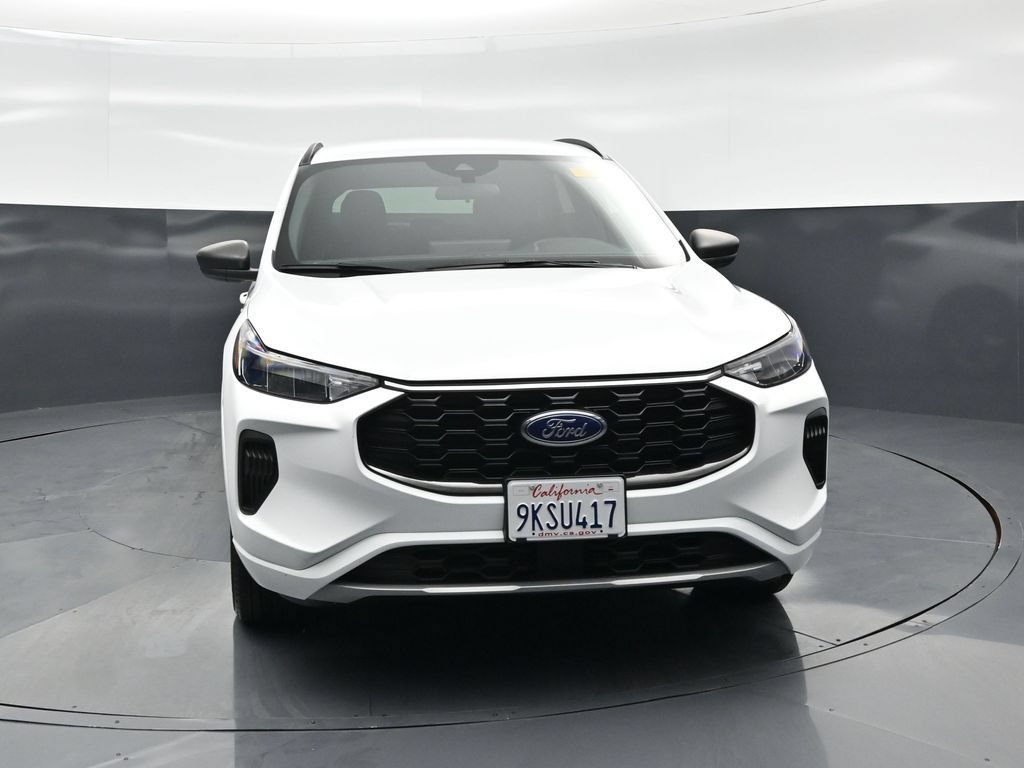 Certified 2023 Ford Escape ST-Line w/ Tech Pack #1 AWD/4WD image 21