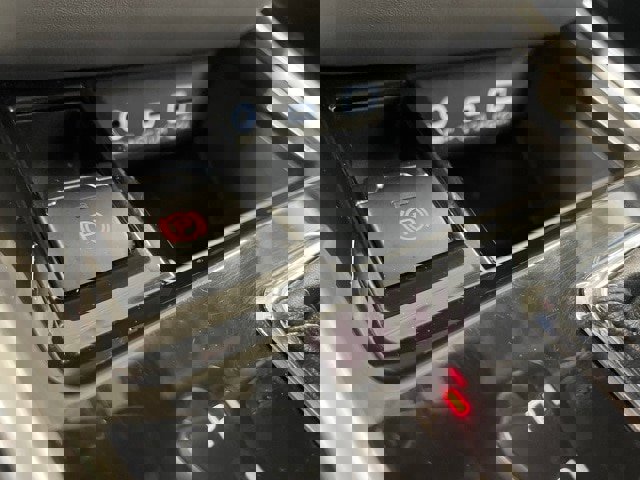 Used 2023 Subaru Legacy Premium image 9