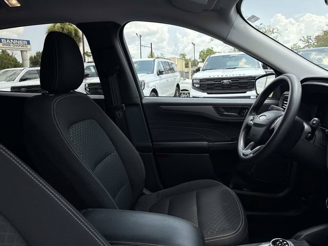 Certified 2025 Ford Escape Active AWD/4WD image 11