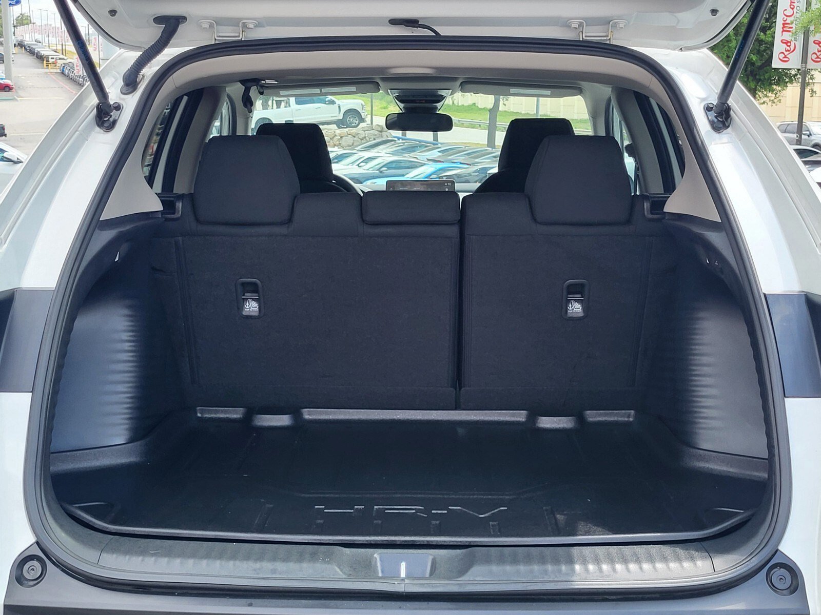 Used 2026 Honda HR-V LX image 31