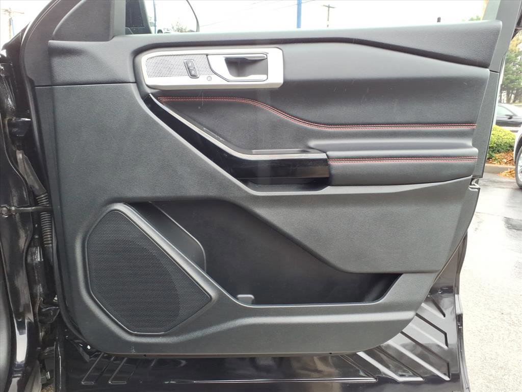 Certified 2022 Ford Explorer ST-Line w/ Class IV Trailer Tow Package image 15