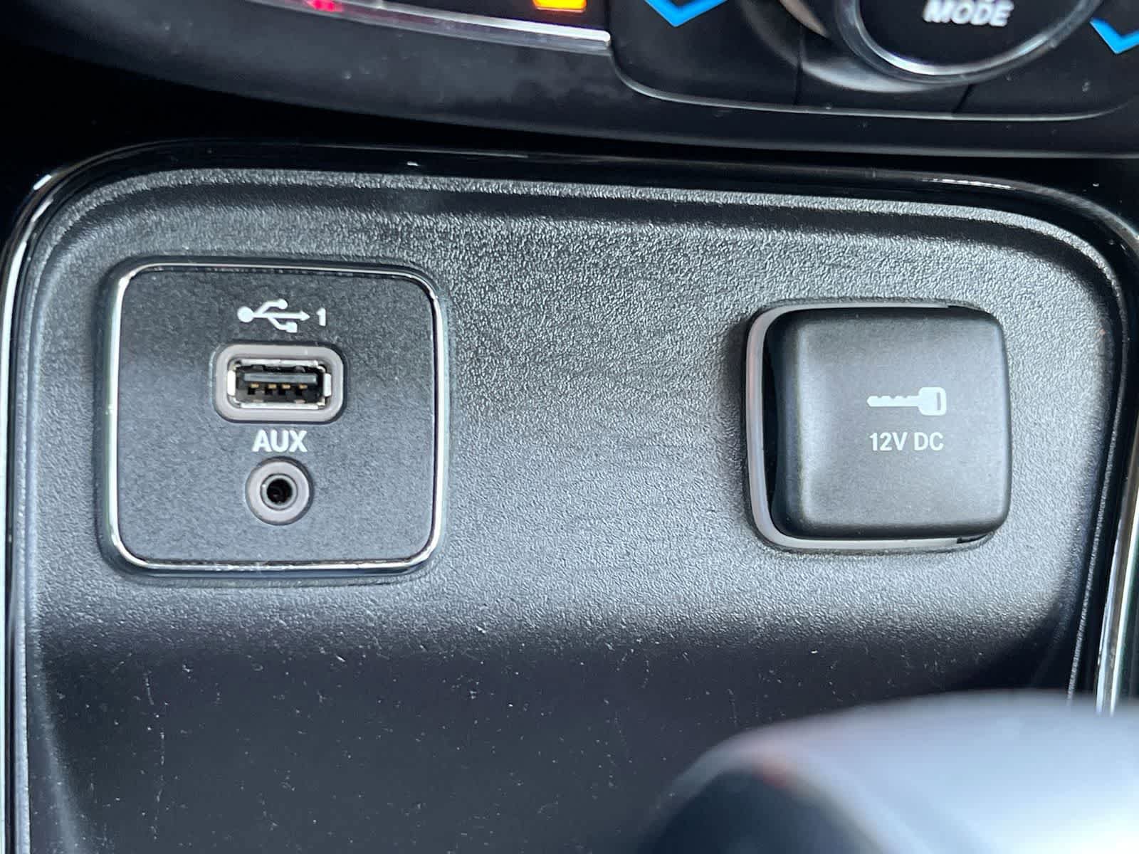 Used 2019 Jeep Compass Latitude FWD image 30