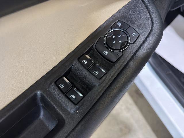 Certified 2023 Ford Edge SEL w/ Convenience Package AWD/4WD image 15