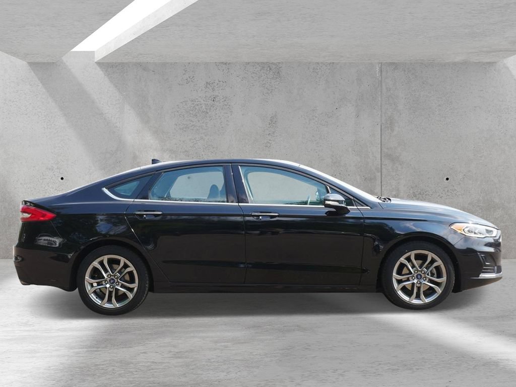Certified 2020 Ford Fusion SEL FWD image 2