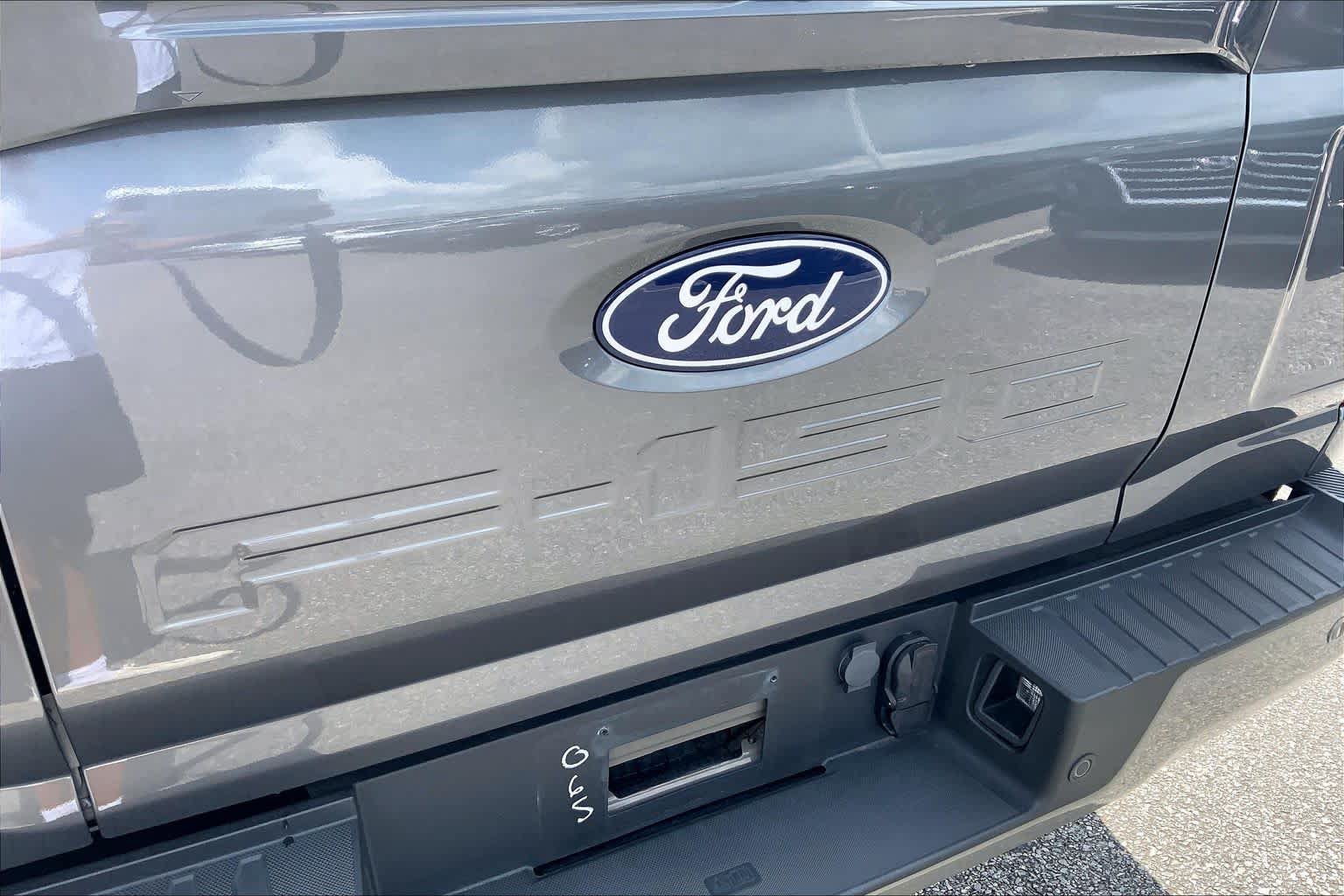 Certified 2025 Ford F150 King Ranch AWD/4WD image 31