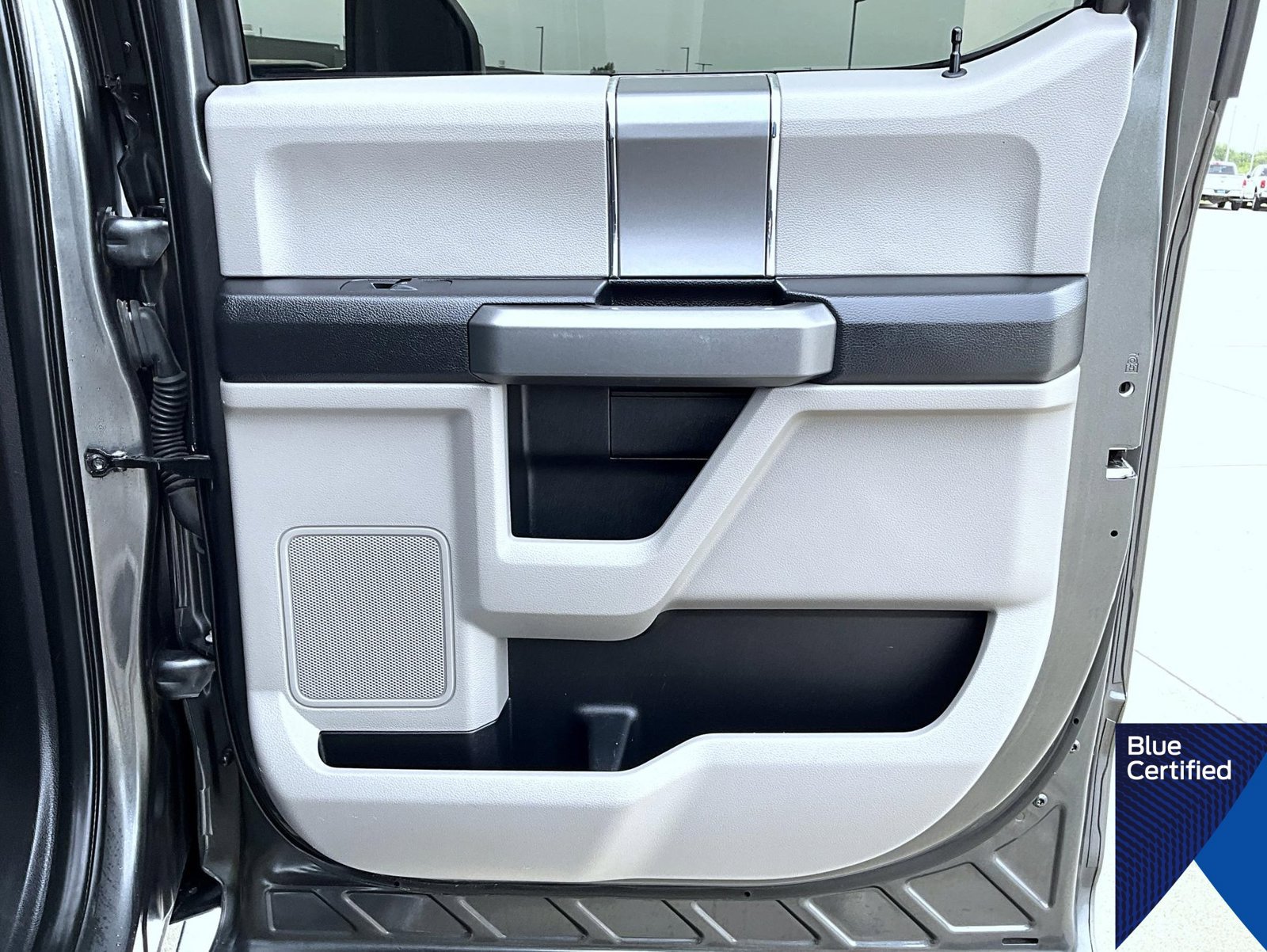 Certified 2019 Ford F250 XLT w/ XLT Premium Package AWD/4WD image 19