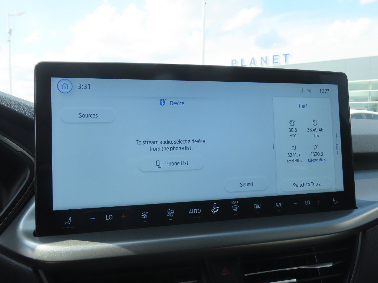 Certified 2025 Ford Escape SE FWD image 31