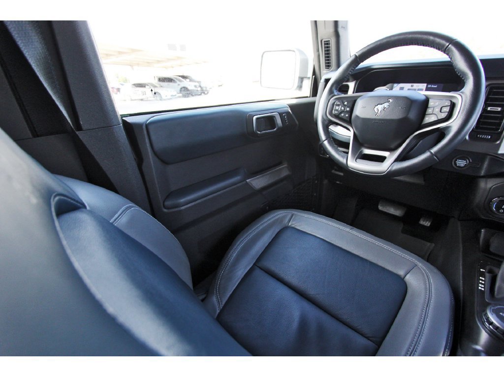 Certified 2022 Ford Bronco Outer Banks AWD/4WD image 11