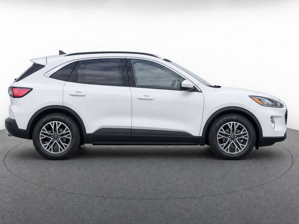 Certified 2020 Ford Escape SEL FWD image 4