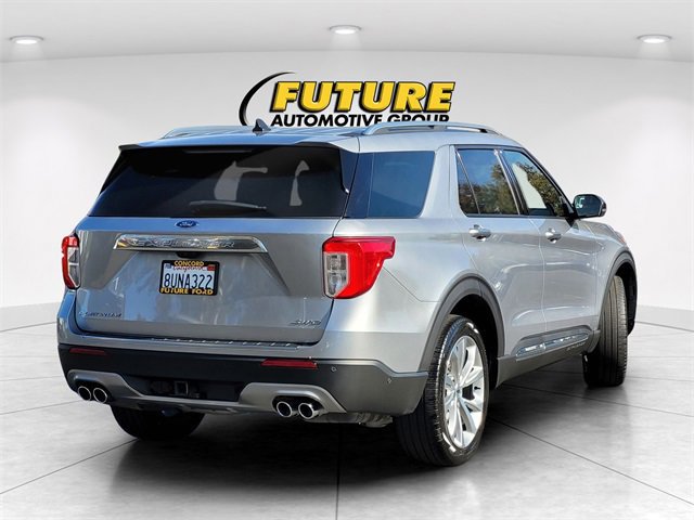 Certified 2021 Ford Explorer Platinum w/ Equipment Group 601A image 5