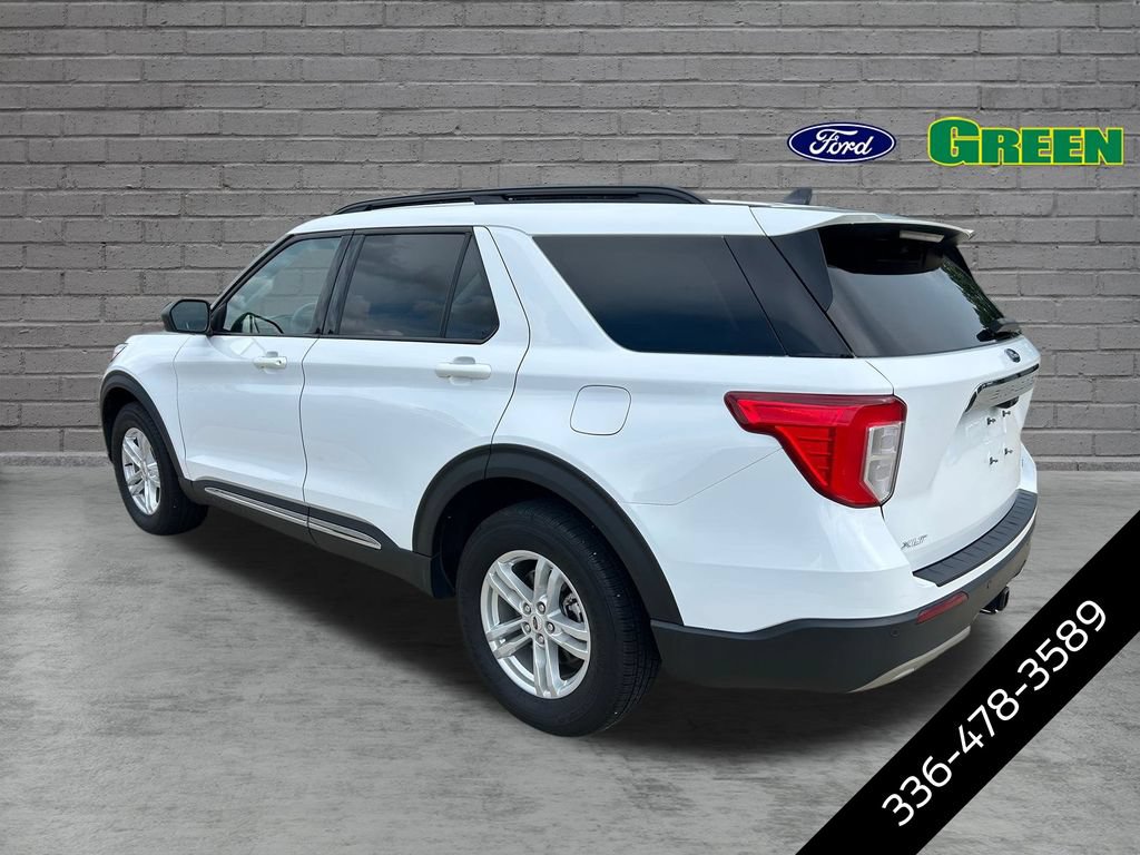 Certified 2023 Ford Explorer XLT w/ Equipment Group 202A AWD/4WD image 4