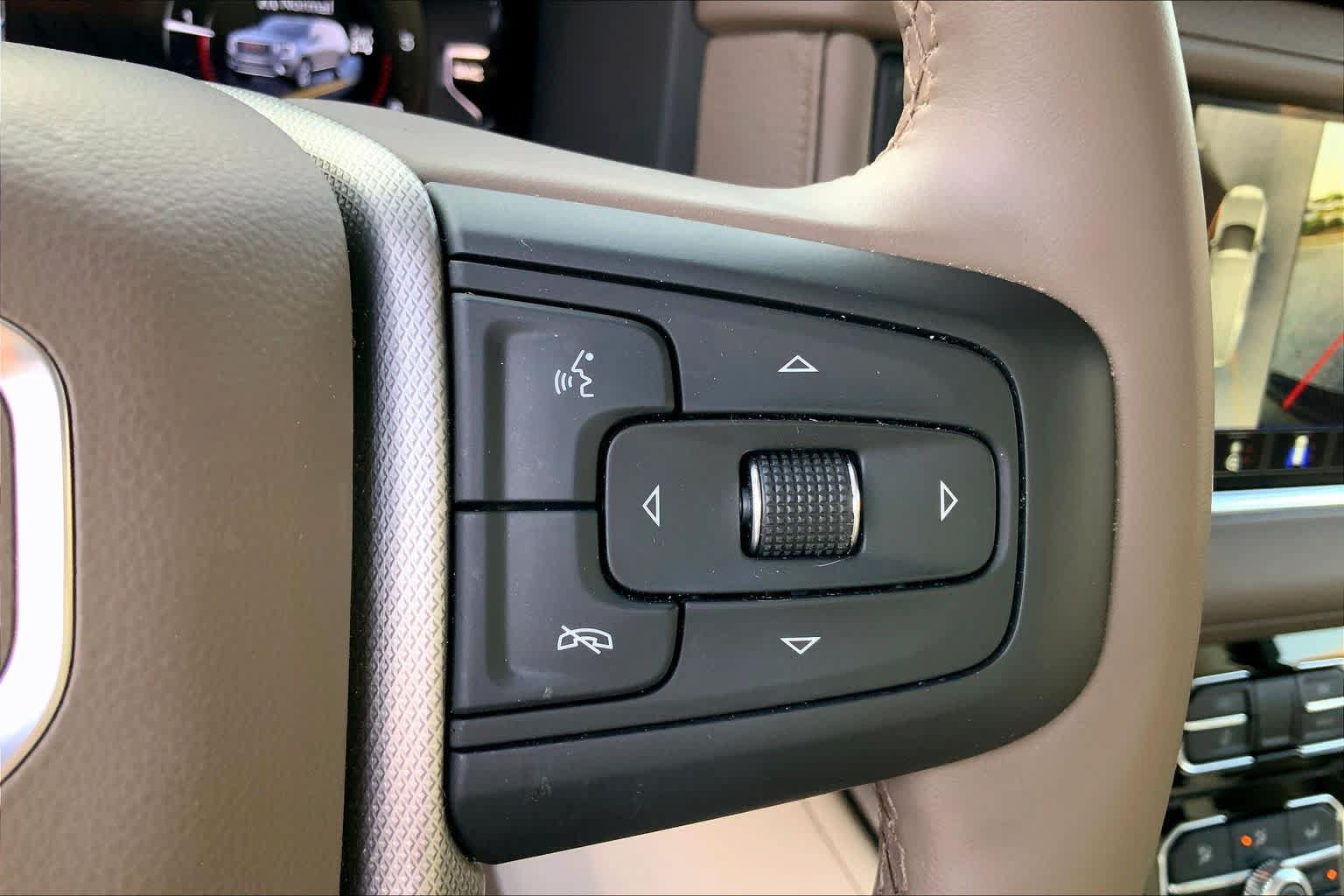 Used 2024 GMC Yukon Denali w/ Max Trailering Package AWD/4WD image 24