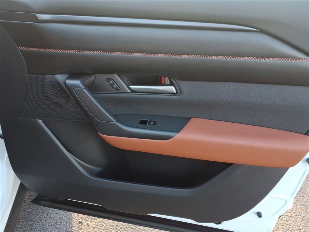 Used 2024 MAZDA CX-50 AWD 2.5 Turbo w/ Accent Package image 9