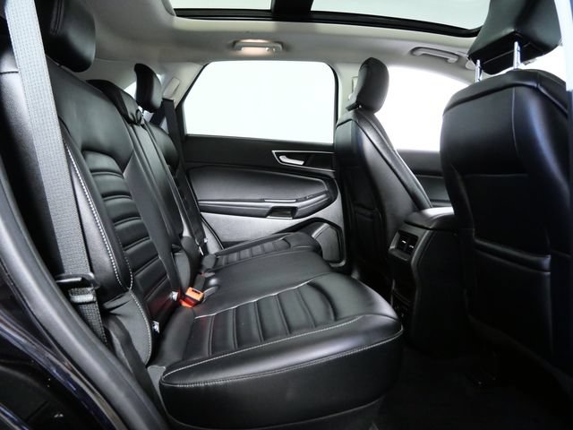 Certified 2024 Ford Edge SEL w/ Convenience Package AWD/4WD image 10