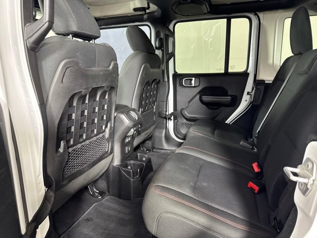 Used 2018 Jeep Wrangler Unlimited Rubicon AWD/4WD image 12