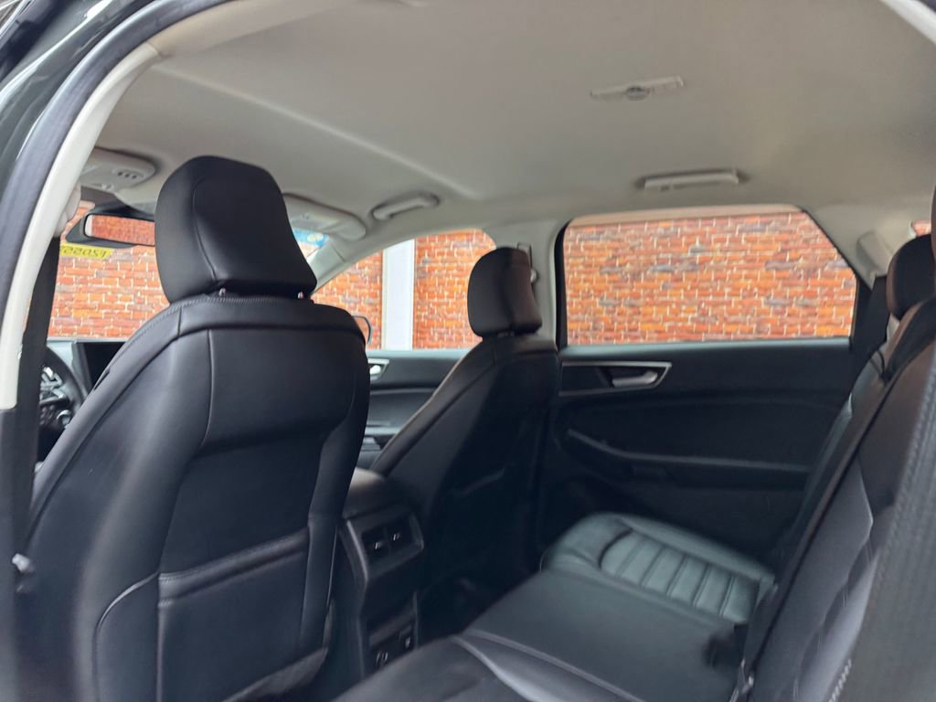 Certified 2022 Ford Edge SEL w/ Convenience Package AWD/4WD image 25