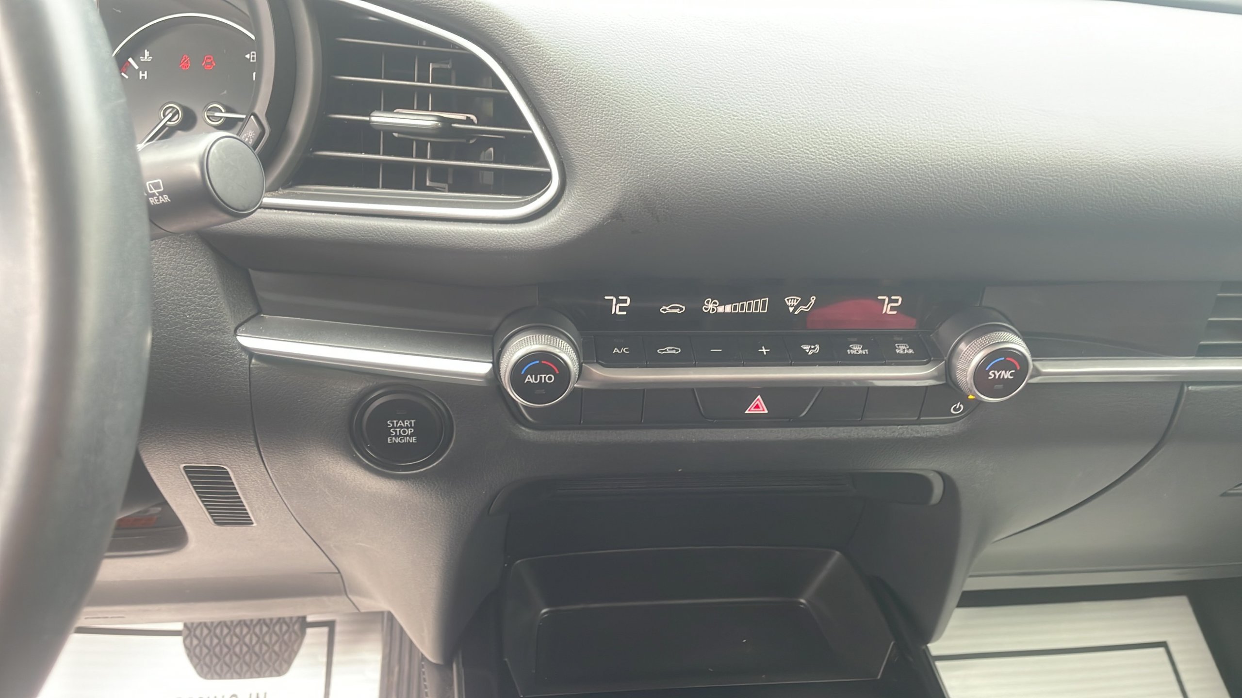 Used 2024 MAZDA CX-30 AWD 2.5 S w/ Select Sport Pkg image 23