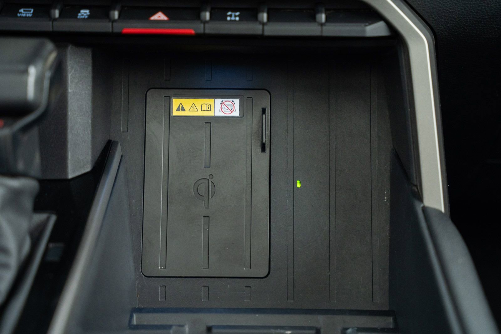 Used 2022 Toyota Tundra Limited w/ TRD Off-Road Package AWD/4WD image 48