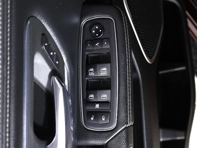 Used 2019 RAM 1500 Laramie image 17