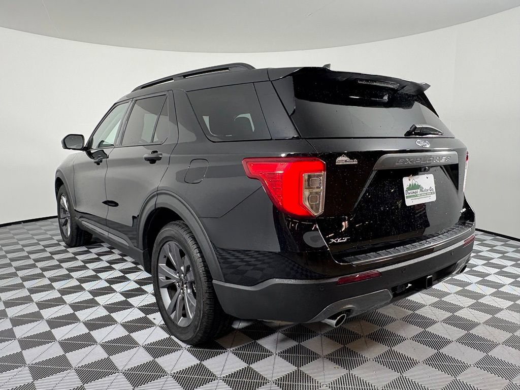 Certified 2023 Ford Explorer XLT w/ Equipment Group 202A AWD/4WD image 12