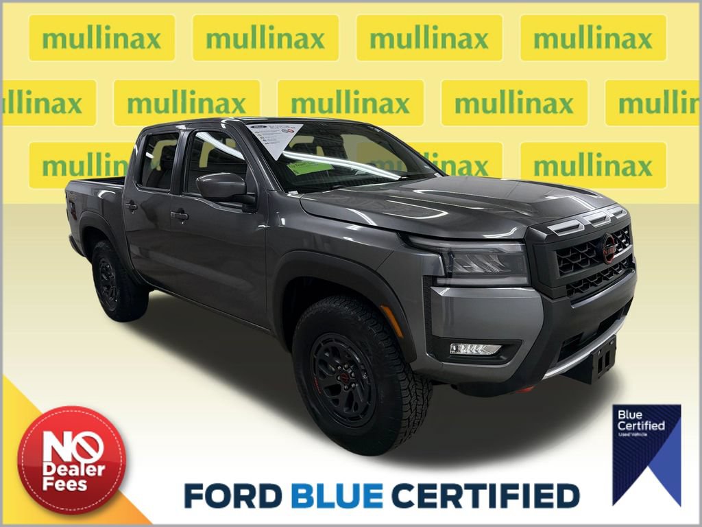 Used 2026 Nissan Frontier PRO-4X AWD/4WD image 1